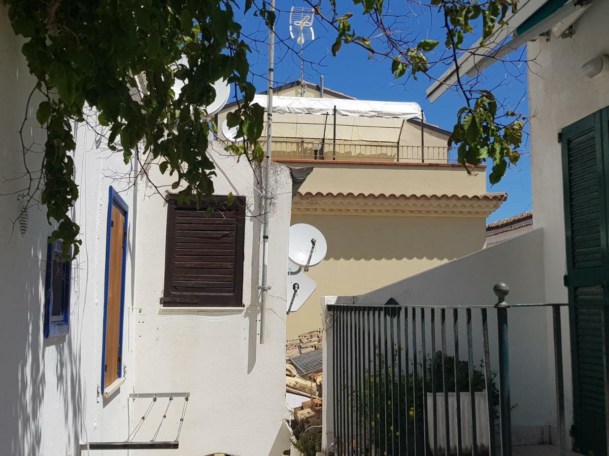 Residenza Borgo Antico Villa แตร์โมลิ ภายนอก รูปภาพ